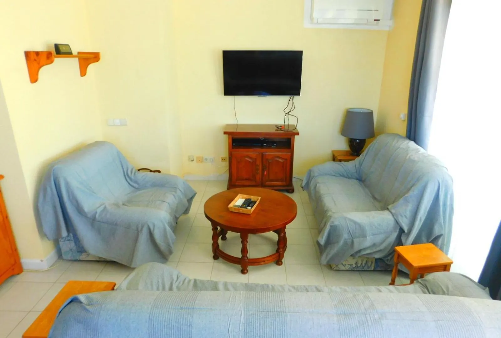 Apartmán Gmid Immo A-229 Piso Atico Amina Roses